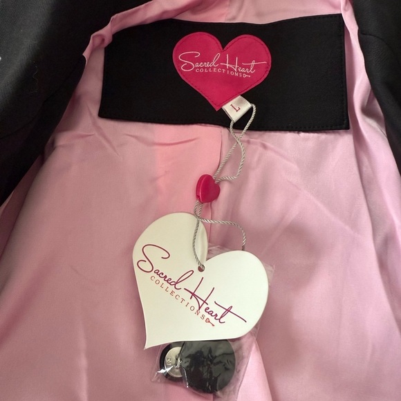 NWT SACRED HEART COLLECTIONS SZ L - Picture 11 of 11